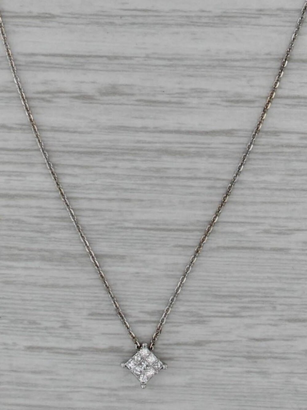 0.10ctw Diamond Pendant Necklace 14k White Gold 16" Cable Chain